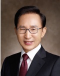 제 8 대 이명박 회장 모습